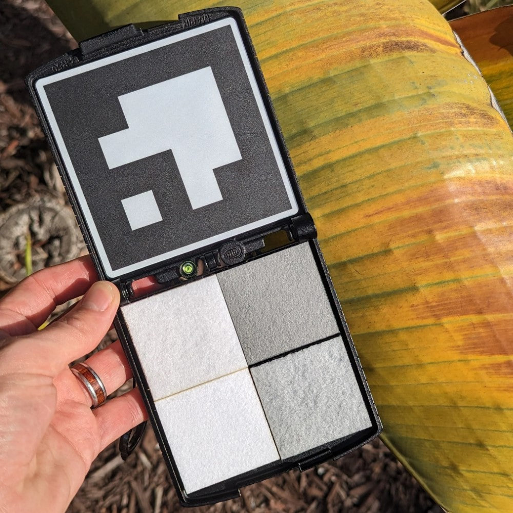 Diffuse Reflectance Standard Calibration Target Package (T3-R50)